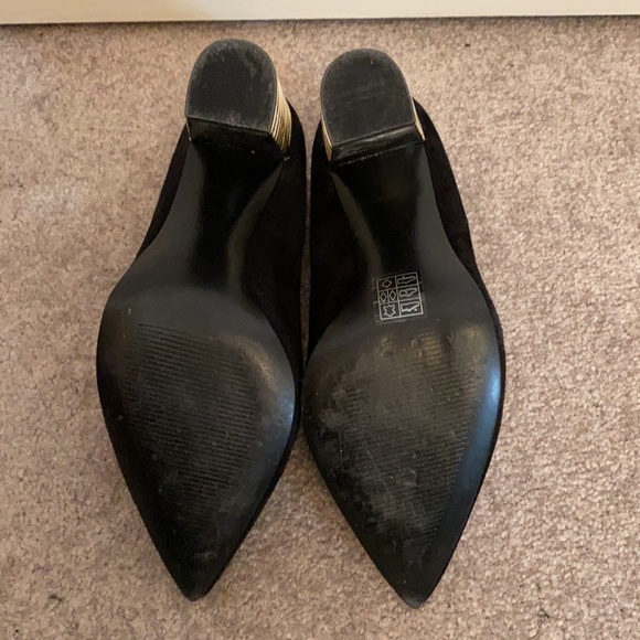 Nine West Black Suede Pumps (Size 7.5) - Picture 3 of 5